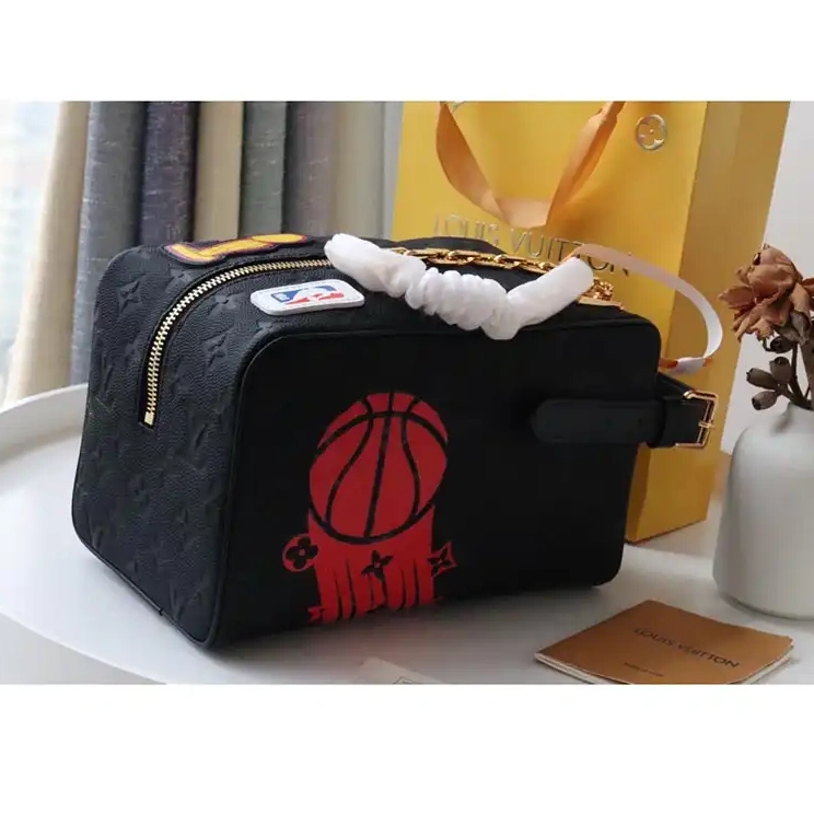 Brother Sam Yupoo s 2108DJ0021 Bags LV 1015